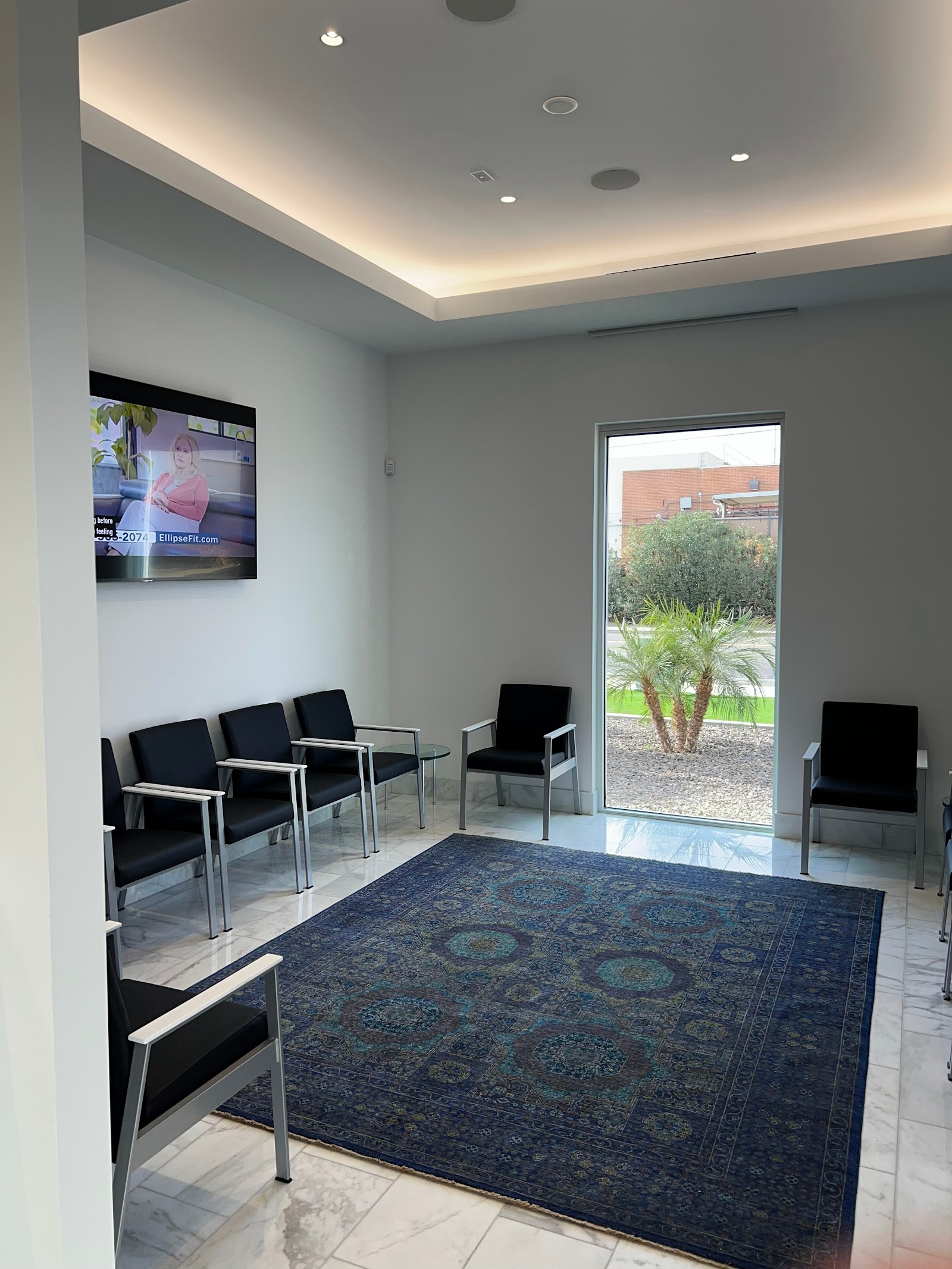 On-site denture lab